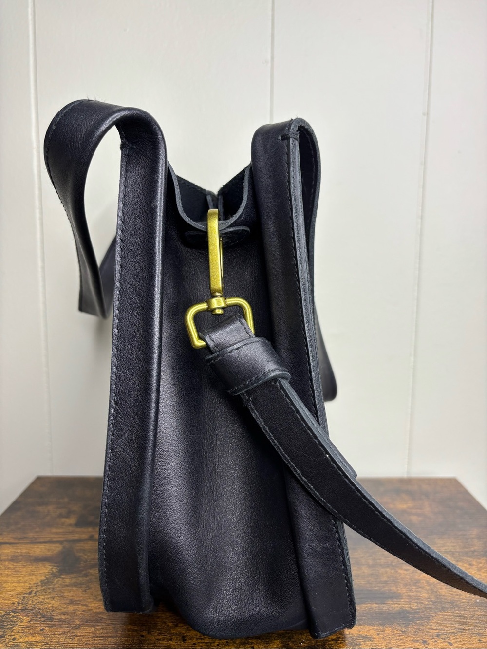 Madewell Sydney Convertible Shoulder Crossbody Leather Bucket Bag Womens - Picture 3 of 11